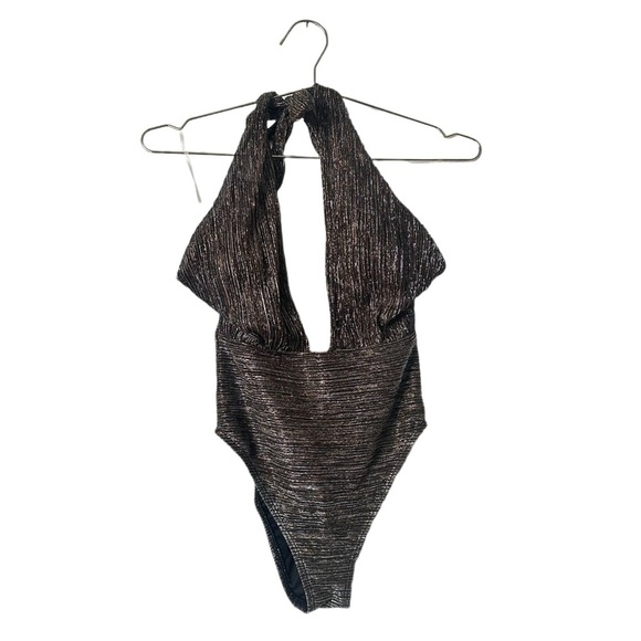 LA BLANCA Metallic One Piece Swimsuit Gold Shiny Halter Bandeau Size M - Picture 2 of 6